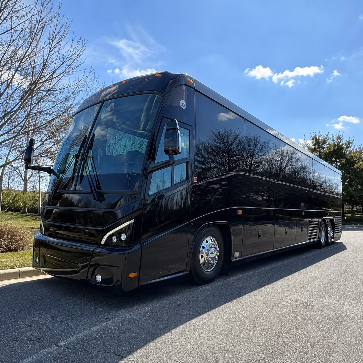 fullerton charter buses