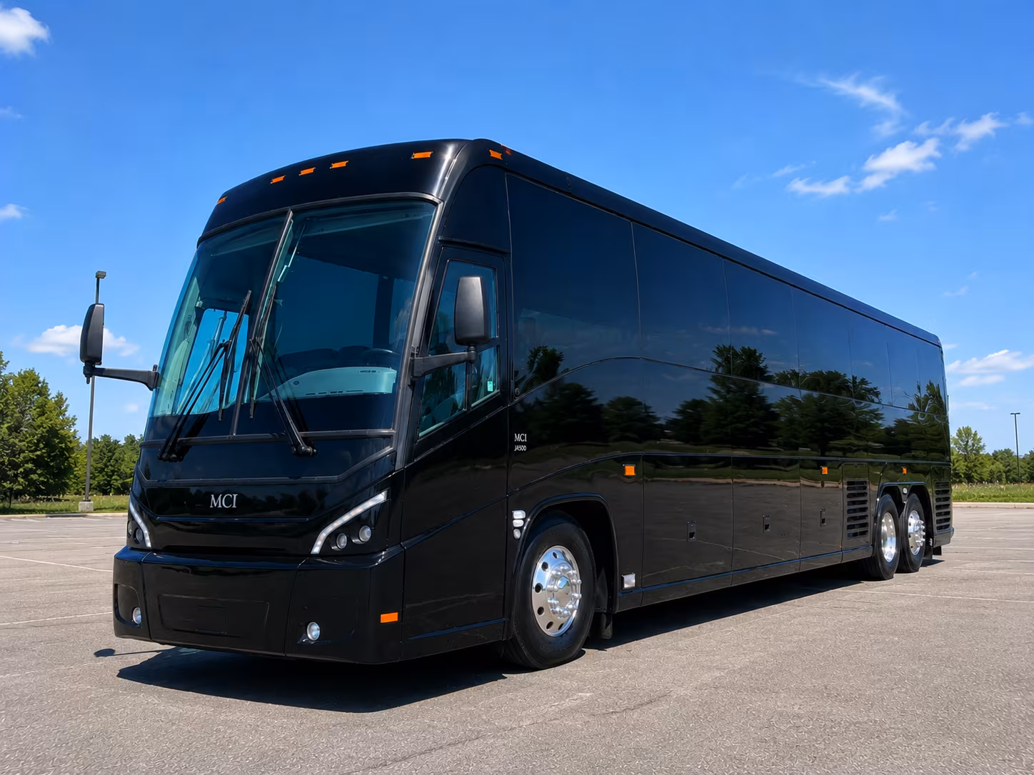 shuttle your wedding guests from fullerton hotels to your venue and back
